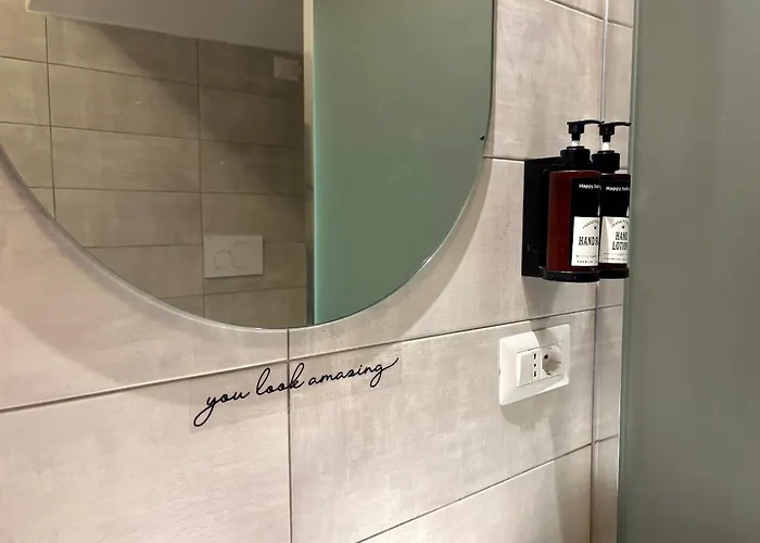 The Cypress House - Historical Center With Ac Varenna